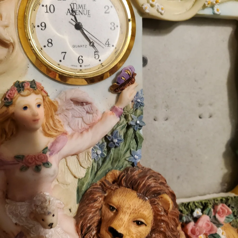 Adorable Angel &Cherub Tiny Frame